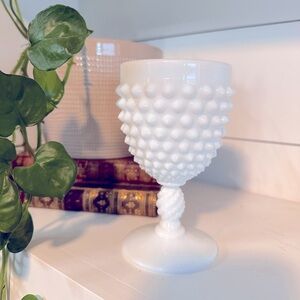 VINTAGE FENTON HOBNAIL WHITE MILK GLASS WATER GOBLET